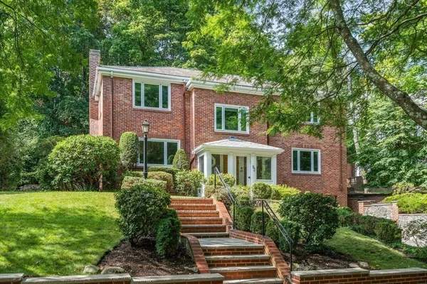 $3,258,000 | 52 Clinton Road, Brookline, MA 02445