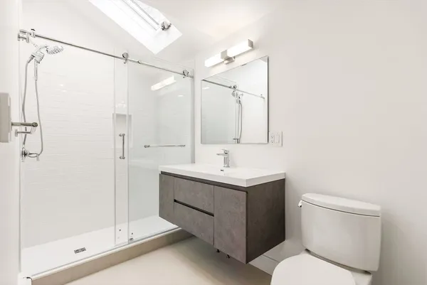 $3,258,000 | 52 Clinton Road, Brookline, MA 02445