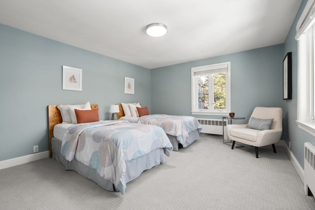 52 Clinton Road Brookline, MA 02445 - Photo 22 of 38