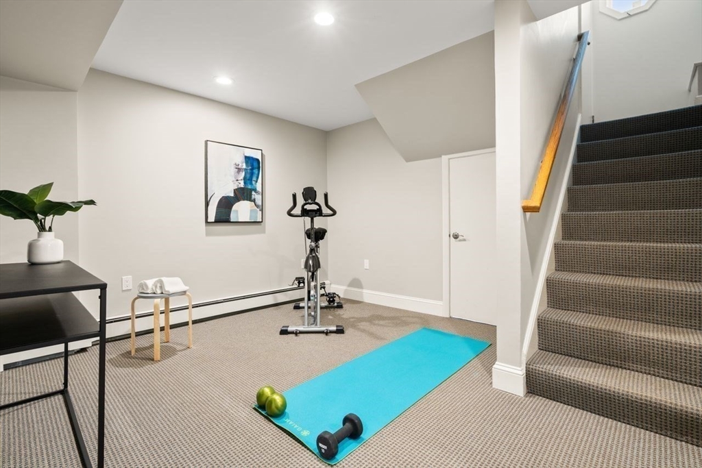 52 Clinton Road Brookline, MA 02445 - Photo 23 of 38