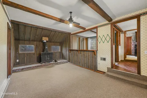 $450,000 | 399 State Road, Richmond, MA 01201