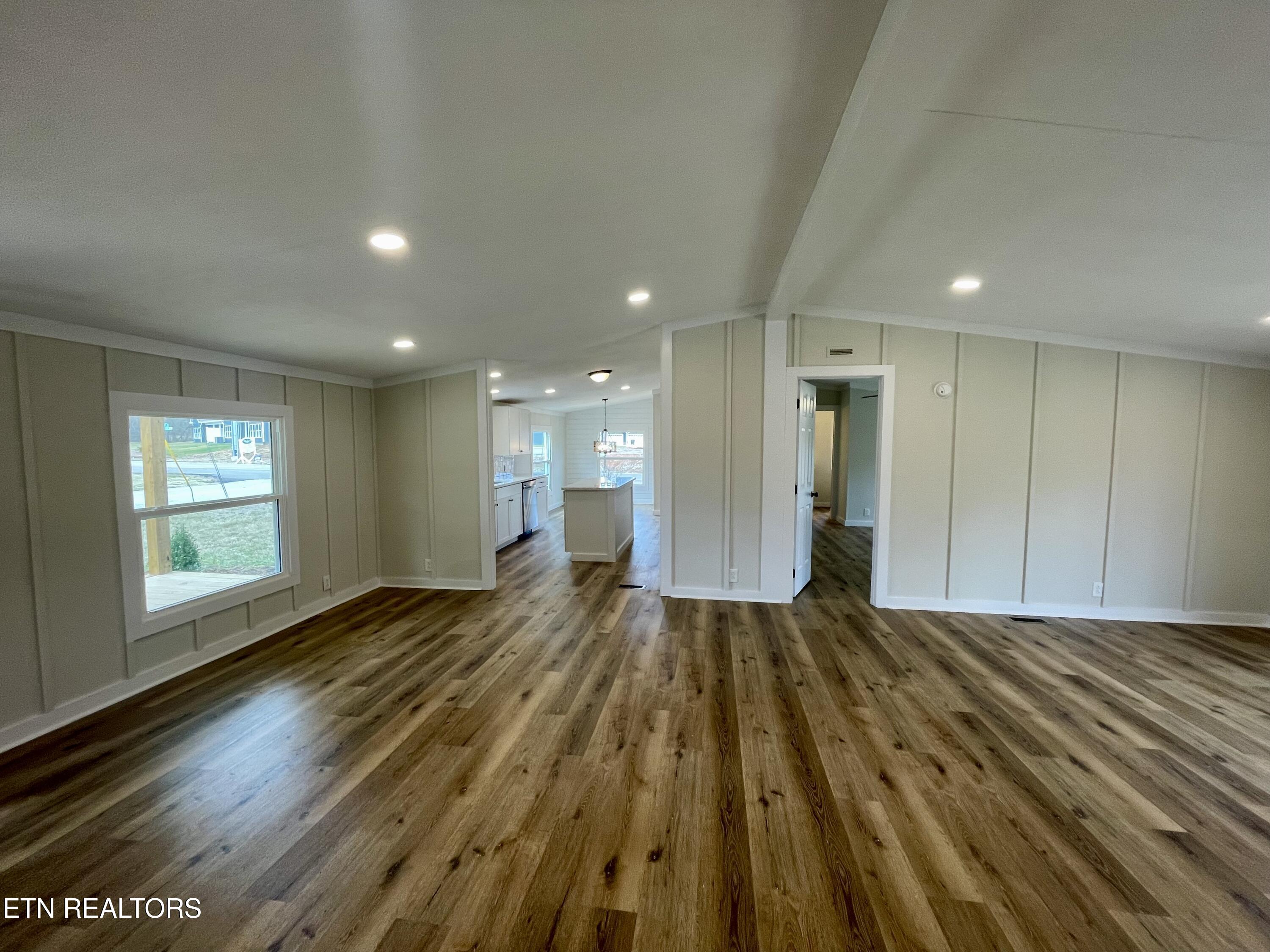 7230 Beelertown Road Powell, TN 37849 - Photo 7 of 27 IMG_4225