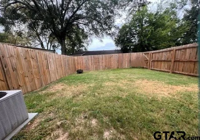 $1,400 | 20335 FM 2493, Unit C, Bullard, TX 75757