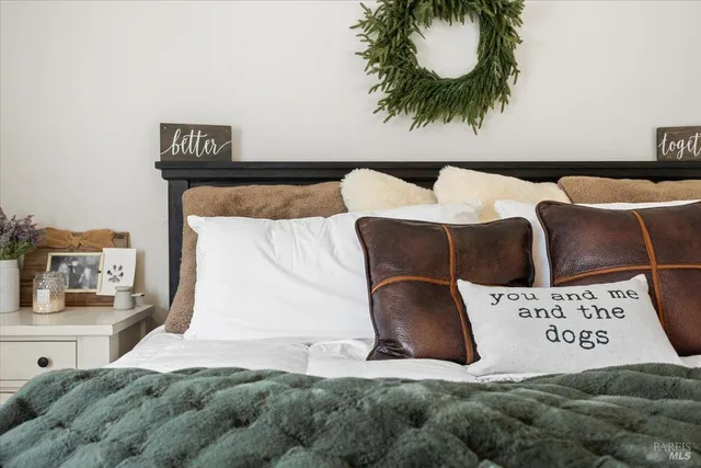 $1,525,000 | 10465 Pelham Drive, Windsor, CA 95492