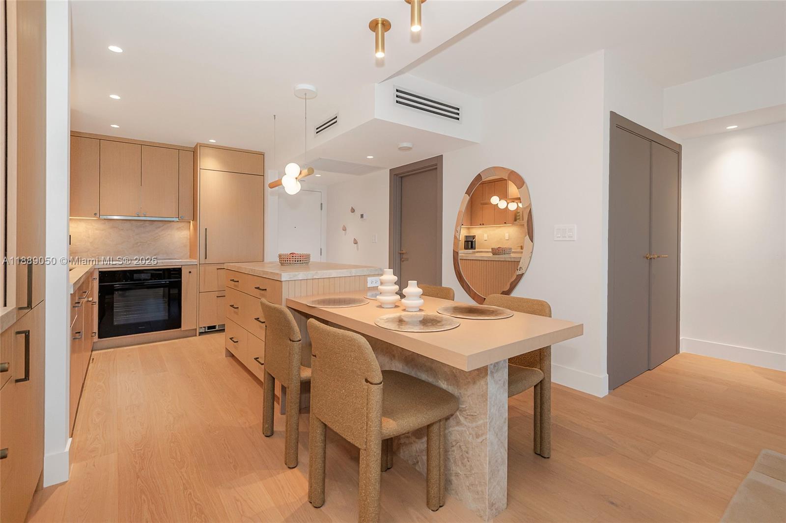 2301 Collins Avenue, Unit 1527 Miami Beach, FL 33139 - Photo 18 of 52