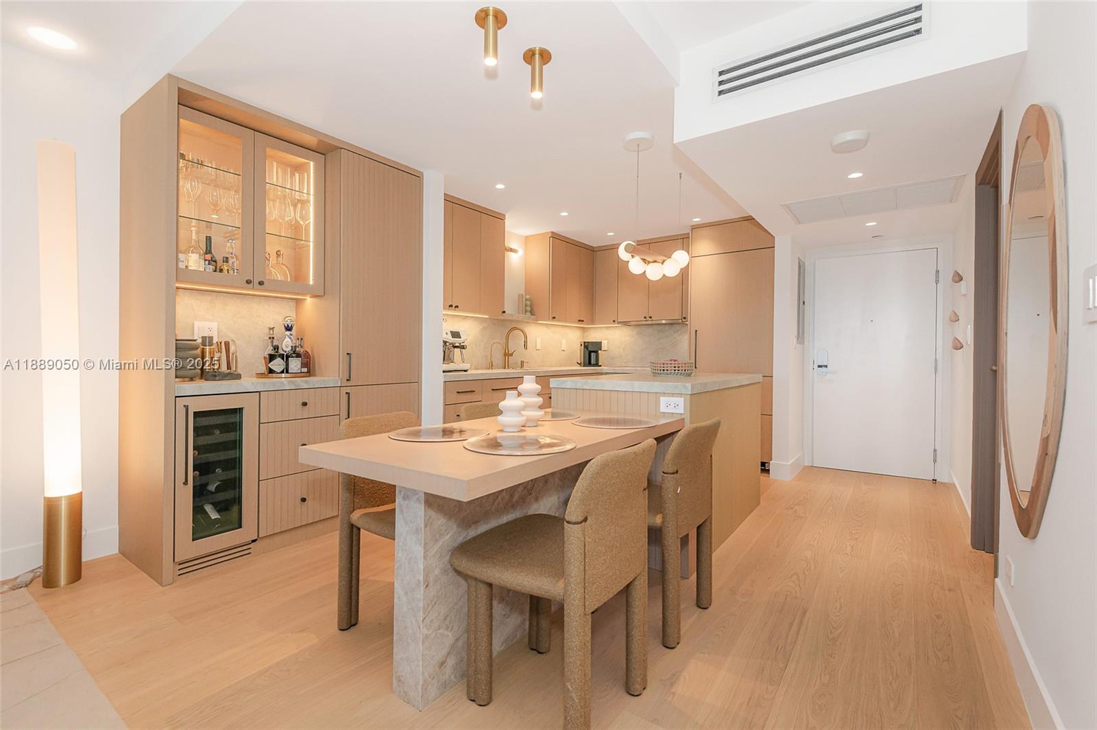 2301 Collins Avenue, Unit 1527 Miami Beach, FL 33139 - Photo 19 of 52