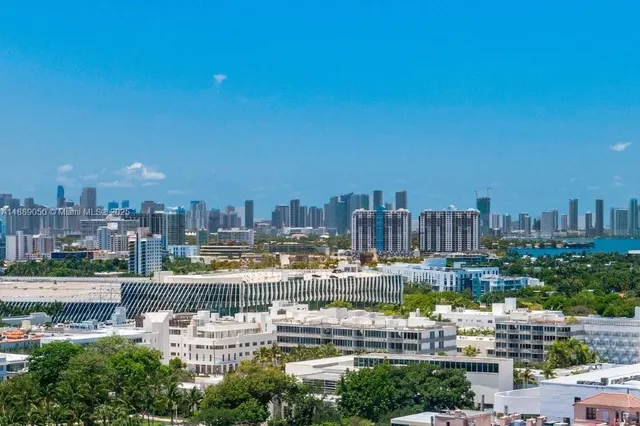 $9,000 | 2301 Collins Avenue, Unit 1527, Miami Beach, FL 33139