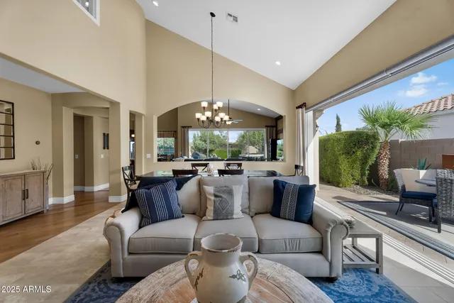 $800,000 | 4306 East Yellowstone Place, Chandler, AZ 85249