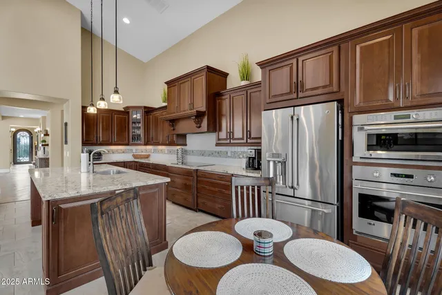 $800,000 | 4306 East Yellowstone Place, Chandler, AZ 85249