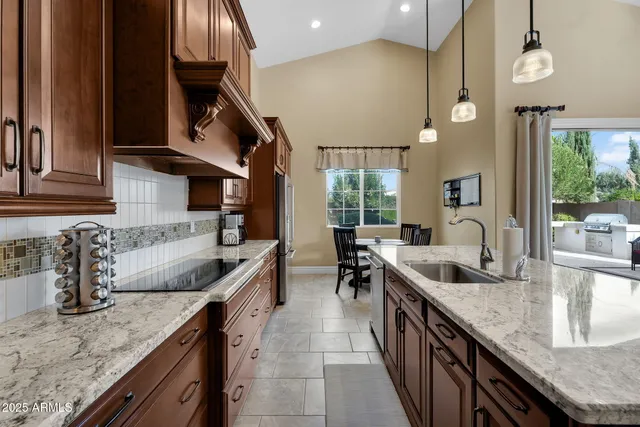 $800,000 | 4306 East Yellowstone Place, Chandler, AZ 85249