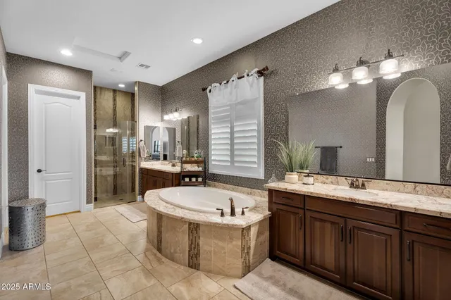 $800,000 | 4306 East Yellowstone Place, Chandler, AZ 85249