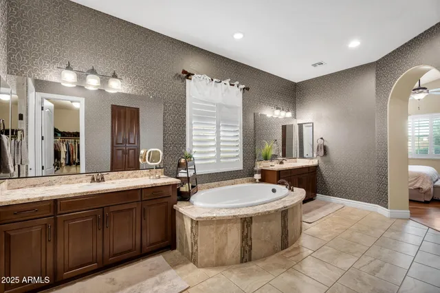 $800,000 | 4306 East Yellowstone Place, Chandler, AZ 85249