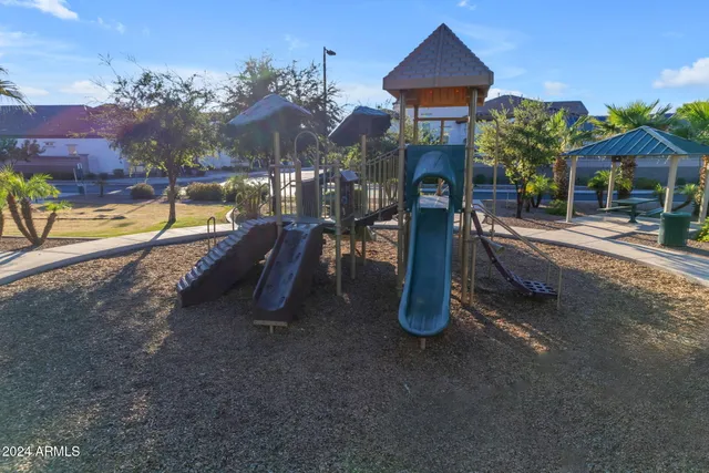 $800,000 | 4306 East Yellowstone Place, Chandler, AZ 85249