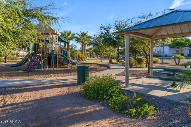 $800,000 | 4306 East Yellowstone Place, Chandler, AZ 85249