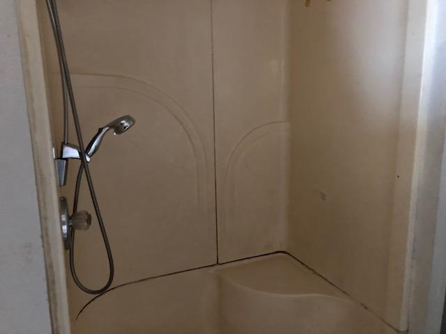 51686 Coach Road La Pine, OR 97739 - Photo 15 of 15 La Pine shower.