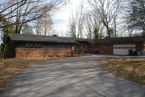 110 Adelphi Road Oak Ridge, TN 37830 - Photo 1 of 1 Primary Photo