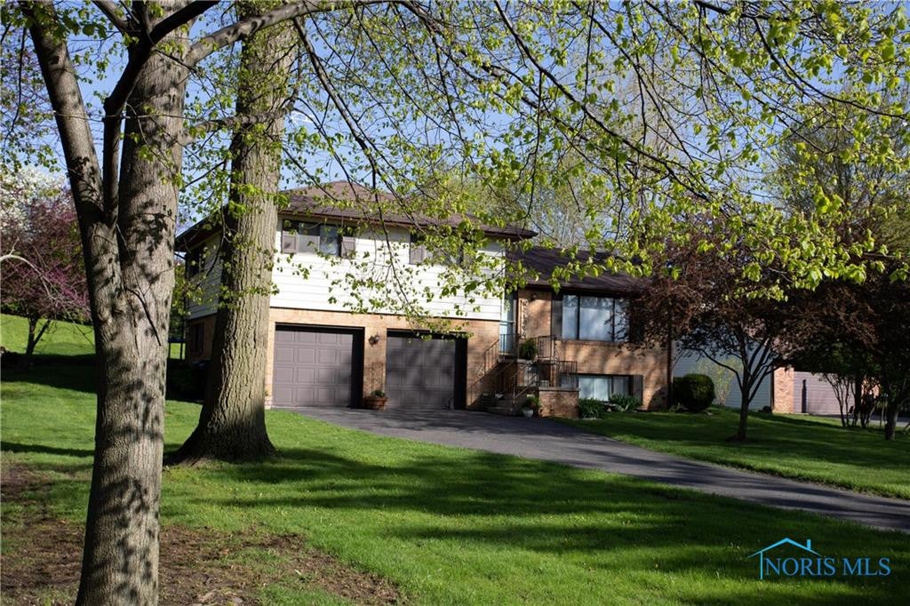 392 South River Road Waterville, OH 43566 - Photo 1 of 29 Gallery Image 1