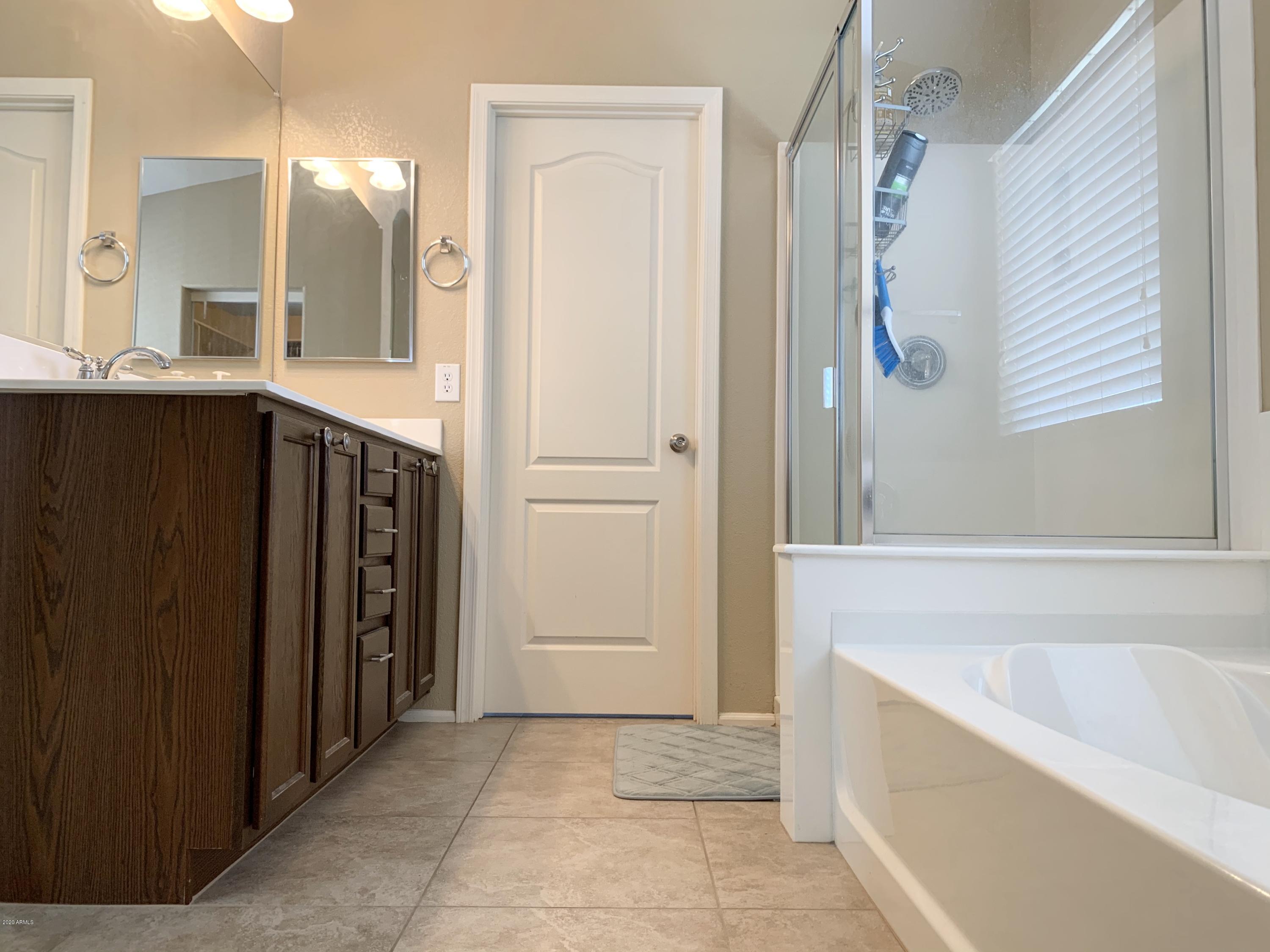 4177 East Bonanza Road Gilbert, AZ 85297 - Photo 17 of 29 E6B3A9BE-F48A-45BD-BCAC-A6CFE6921E5C
