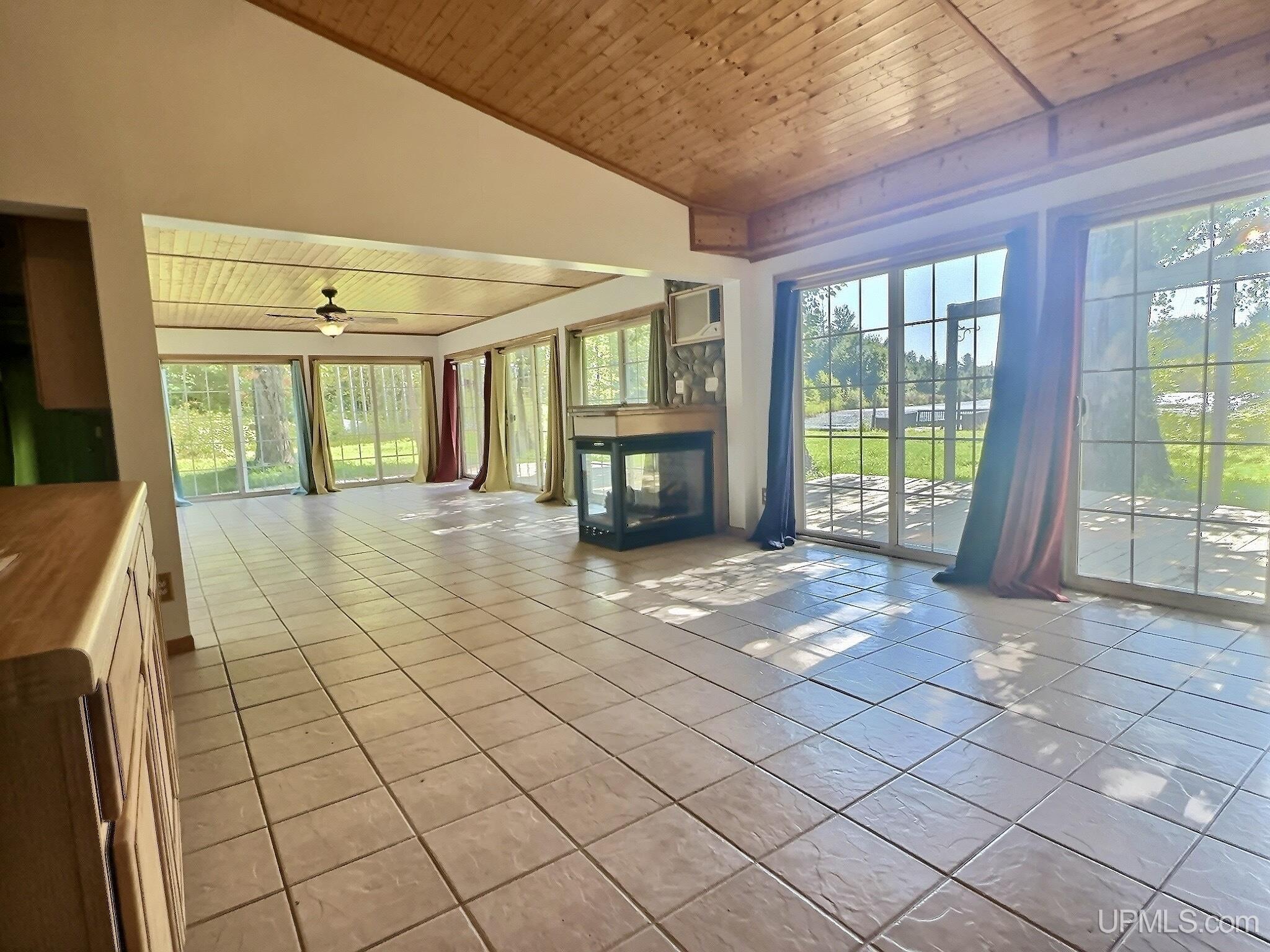 42936 Superior Road Houghton, MI 49931 - Photo 25 of 43