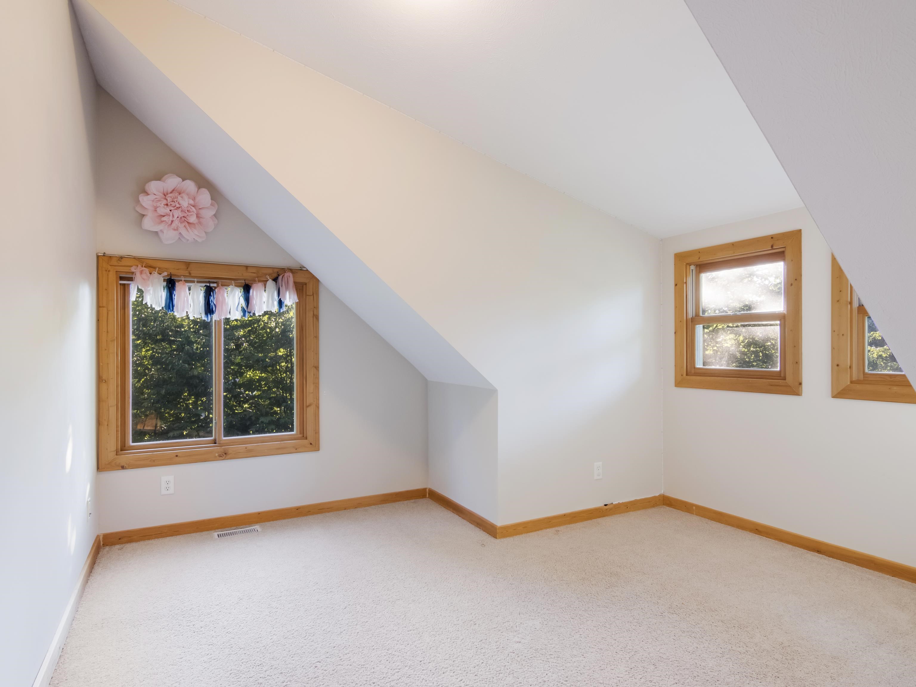 1229 South Ridge Court Traverse City, MI 49696 - Photo 19 of 34 Gallery Image 19
