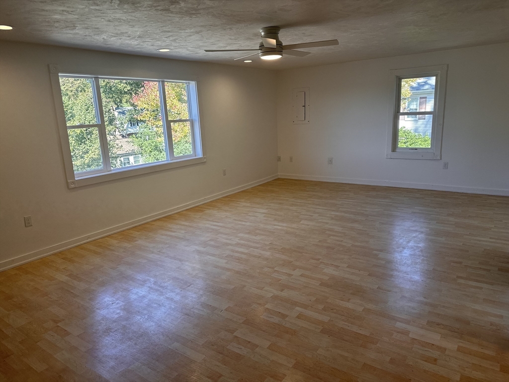 39 Raymond Street, Unit R Franklin, MA 02038 - Photo 6 of 17