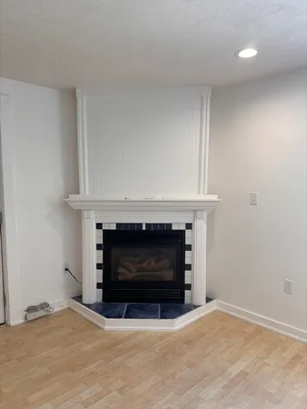 $1,800 | 39 Raymond Street, Unit R, Franklin, MA 02038