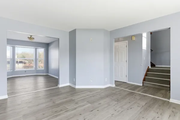 $2,500 | 1824 B Country Hills Drive, Unit B, Yorkville, IL 60560