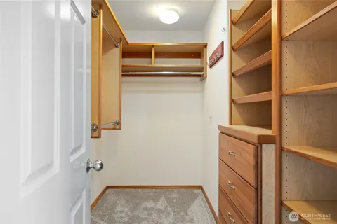 $949,000 | 2255 North Aviator Lane, Oak Harbor, WA 98277