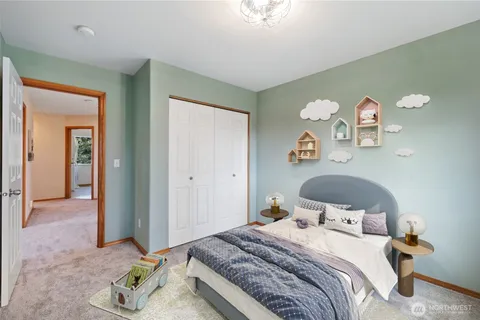 $949,000 | 2255 North Aviator Lane, Oak Harbor, WA 98277