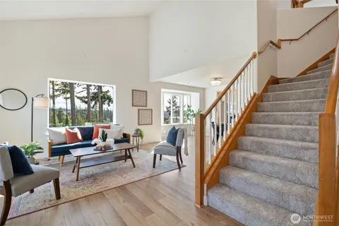 $949,000 | 2255 North Aviator Lane, Oak Harbor, WA 98277