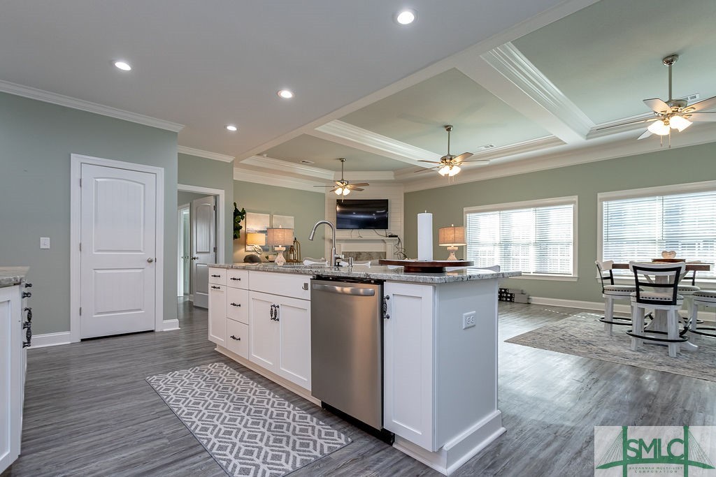 202 Lennox Place Rincon, GA 31326 - Photo 15 of 47 Super sized island!