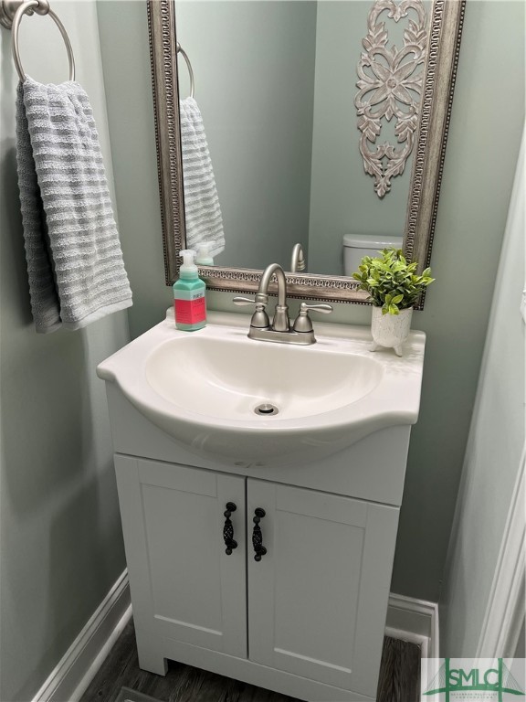 202 Lennox Place Rincon, GA 31326 - Photo 38 of 47 Guest half bath.