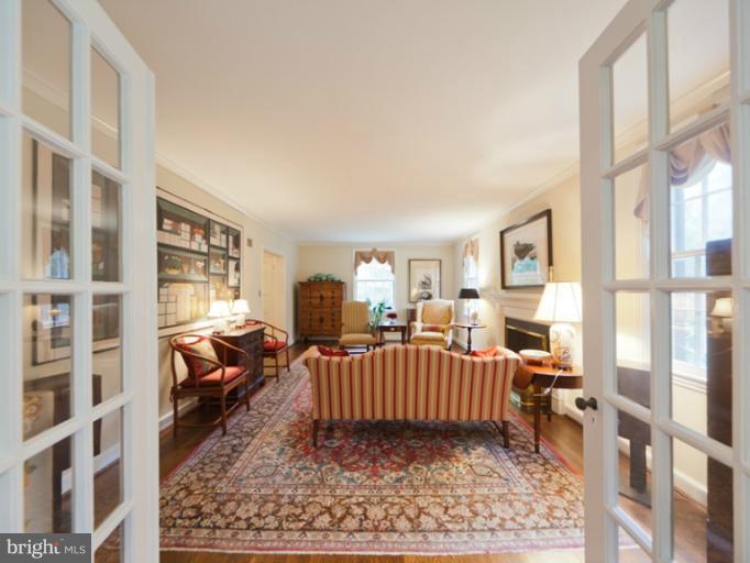 7607 Glendale Road Chevy Chase, MD 20815 - Photo 10 of 19 Interior (General)