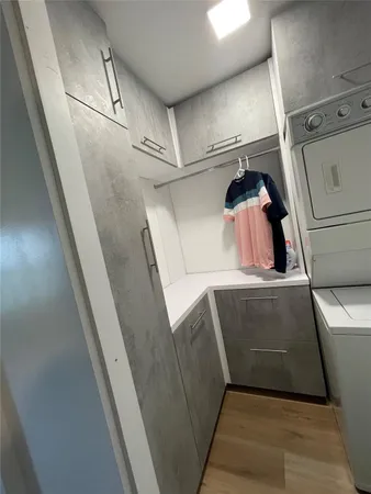 $279,900 | 600 Northeast 2nd Street, Unit 101, Dania Beach, FL 33004