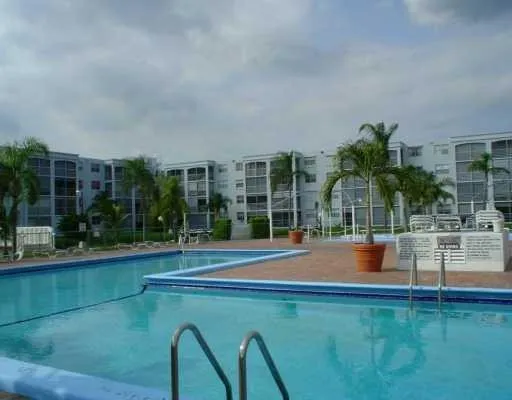$279,900 | 600 Northeast 2nd Street, Unit 101, Dania Beach, FL 33004