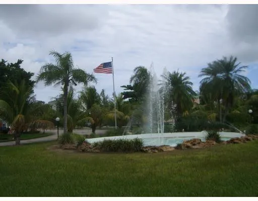 $279,900 | 600 Northeast 2nd Street, Unit 101, Dania Beach, FL 33004