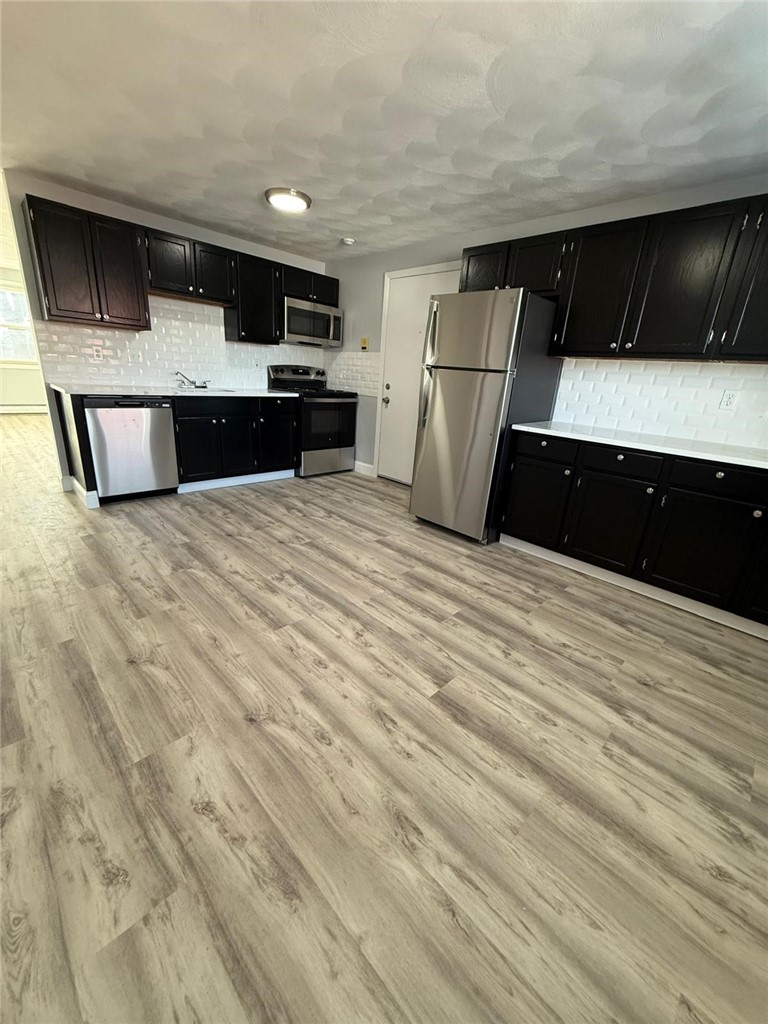 61 Esten Avenue, Unit 4 Pawtucket, RI 02860 - Photo 5 of 16