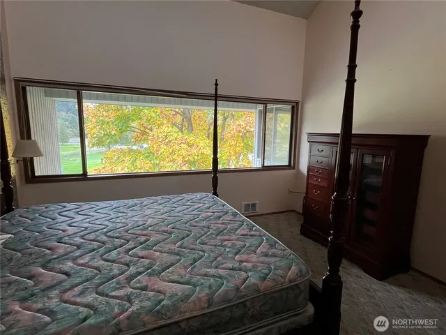 $439,900 | 102 Shelter Bay Drive, La Conner, WA 98257