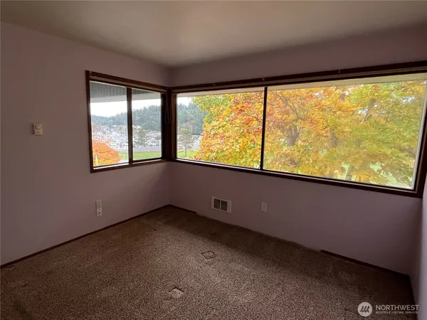 $389,900 | 102 Shelter Bay Drive, La Conner, WA 98257