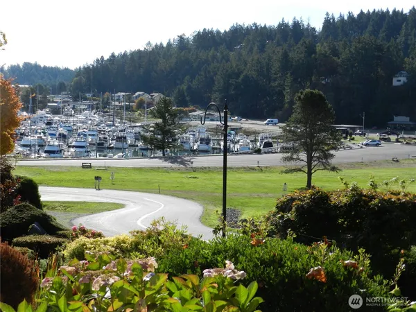 $389,900 | 102 Shelter Bay Drive, La Conner, WA 98257