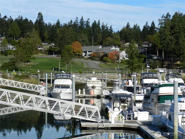$389,900 | 102 Shelter Bay Drive, La Conner, WA 98257