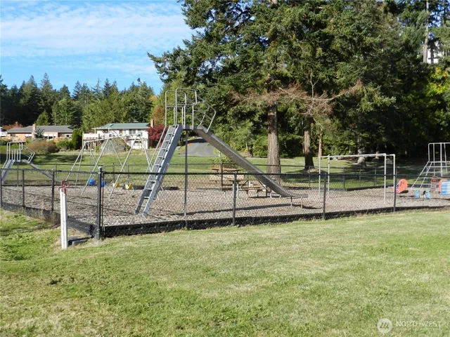 $439,900 | 102 Shelter Bay Drive, La Conner, WA 98257