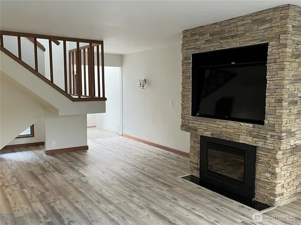 $389,900 | 102 Shelter Bay Drive, La Conner, WA 98257
