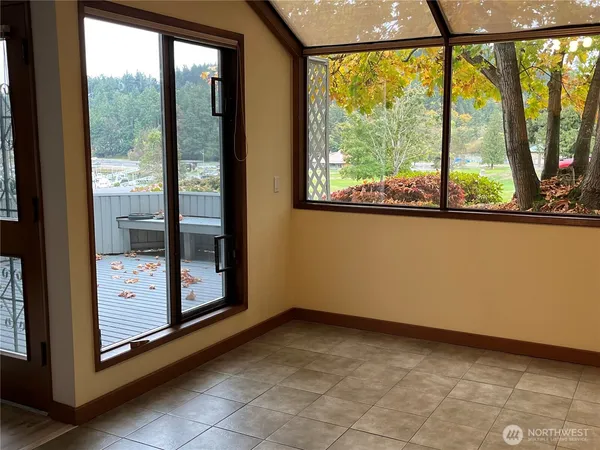 $389,900 | 102 Shelter Bay Drive, La Conner, WA 98257