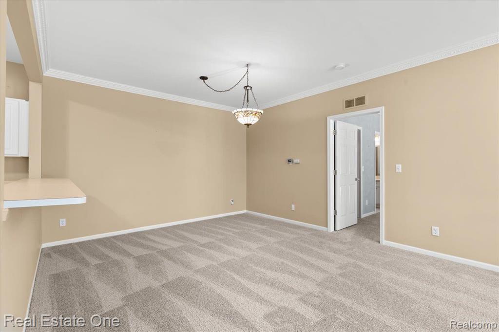 1818 Flagstone Circle, Unit 34 Rochester, MI 48307 - Photo 10 of 27 Gallery Image 10