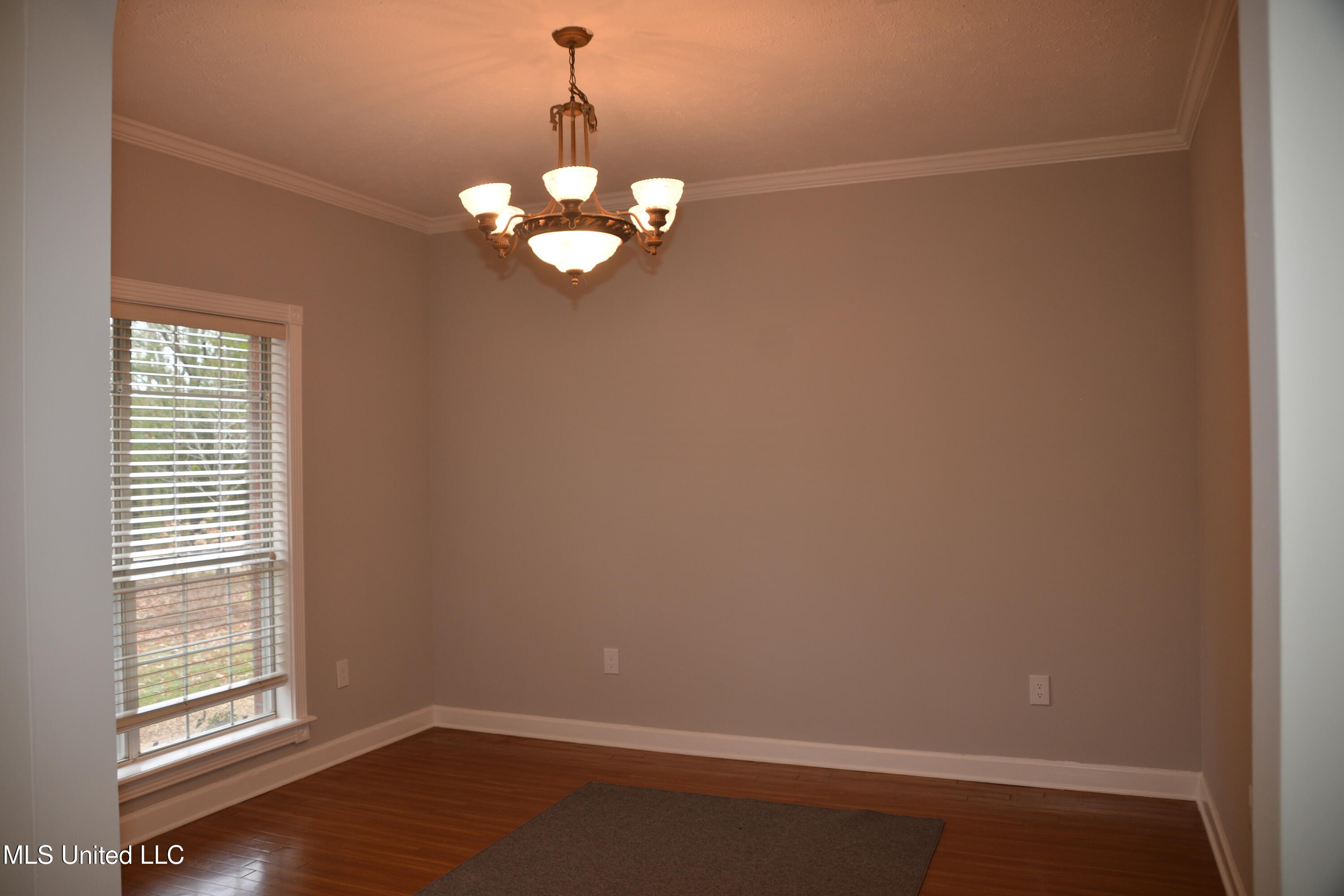 105 Fox Run Road Brandon, MS 39047 - Photo 9 of 26 Formal Dining Room