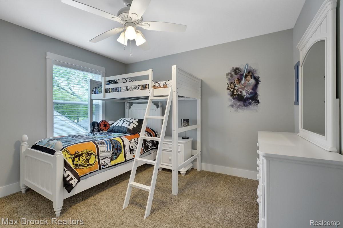 3420 Chester Road Royal Oak, MI 48073 - Photo 16 of 24 dsc04072-dsc04074.jpg