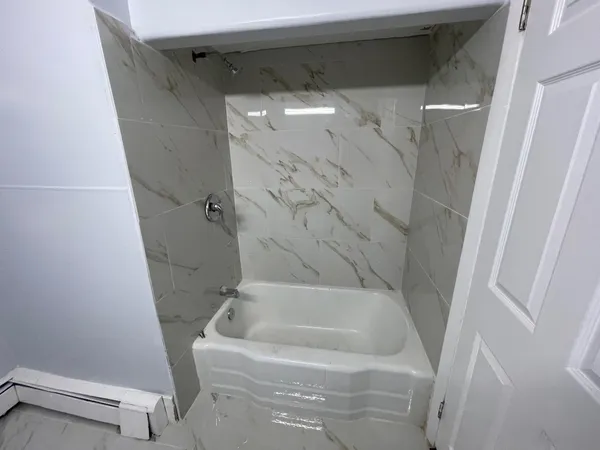 $750,000 | 125 Pierce Street, Lewiston, ME 04240