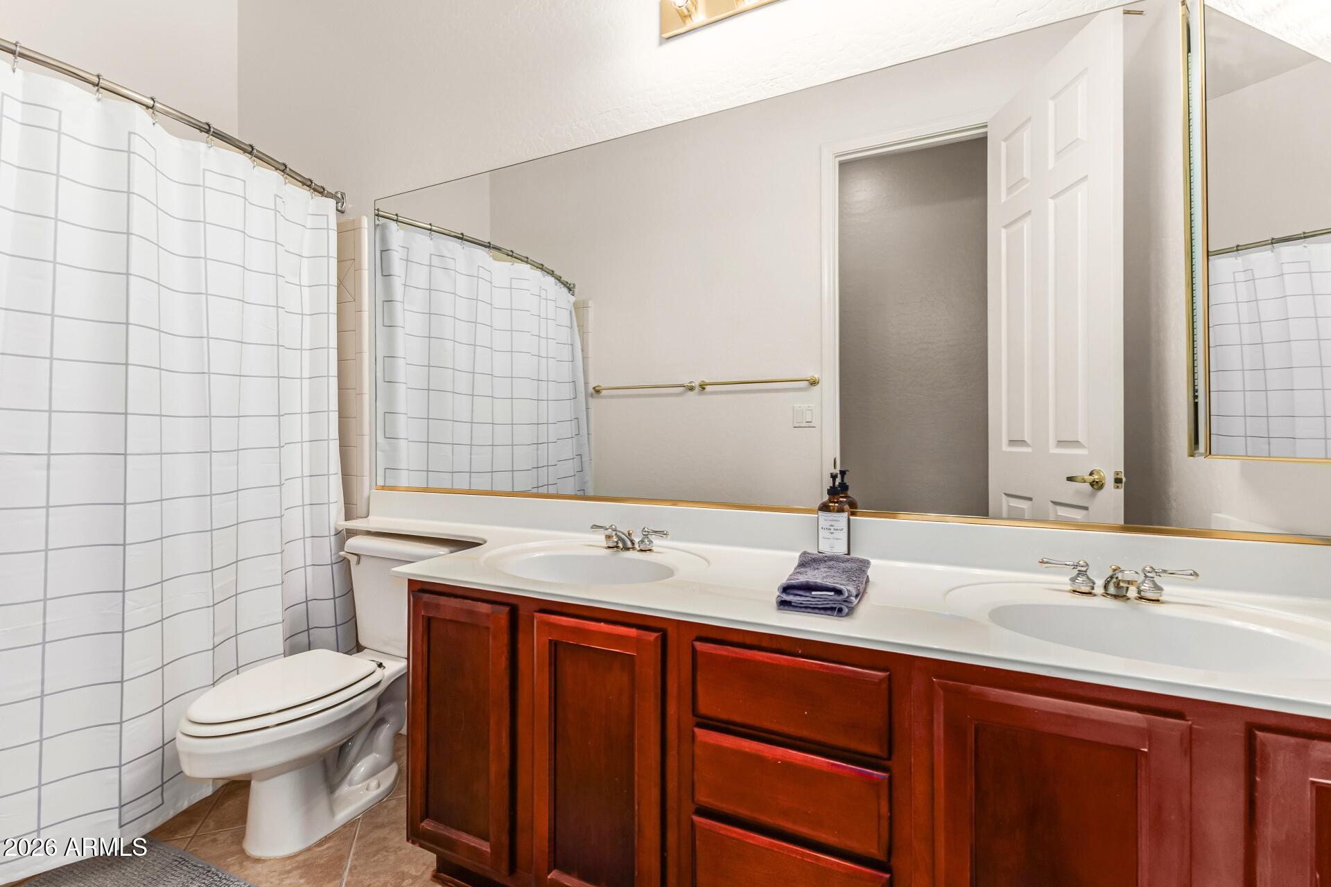 13318 West Coronado Road Goodyear, AZ 85395 - Photo 29 of 50 25