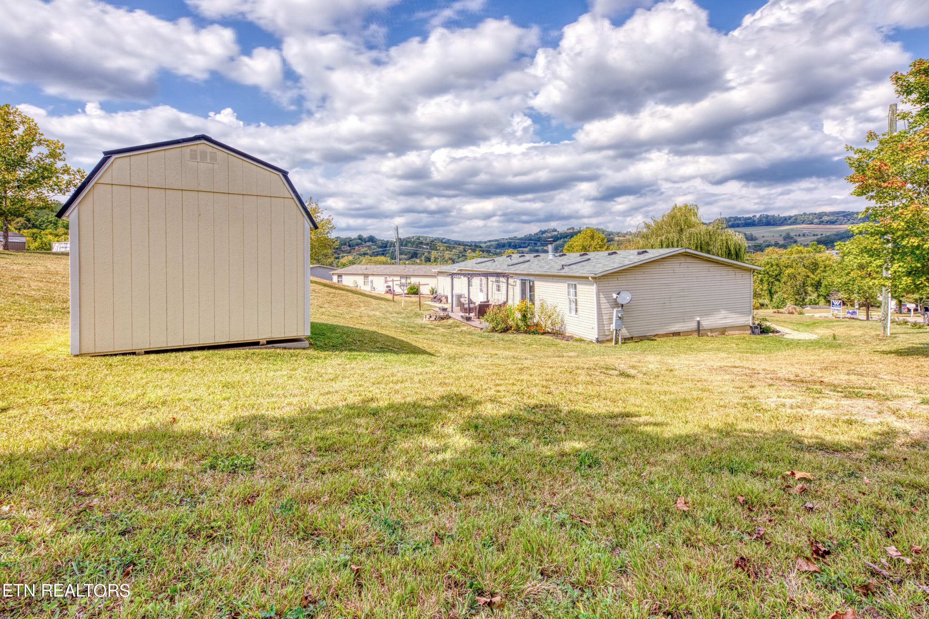 342 Clearwater Ridge Maynardville, TN 37807 - Photo 5 of 26 0H3A3360_5
